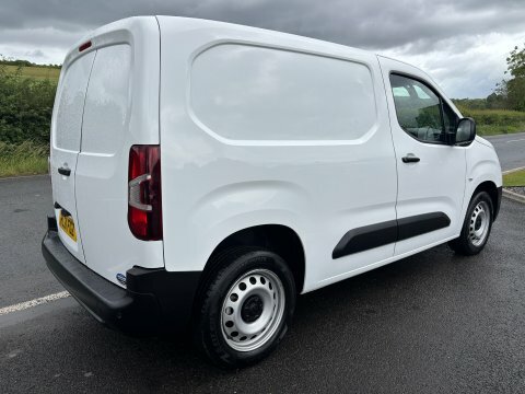 Vauxhall Combo L1h1 2300 100 White #2