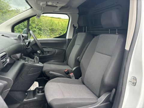 Vauxhall Combo L1h1 2300 100 White #3