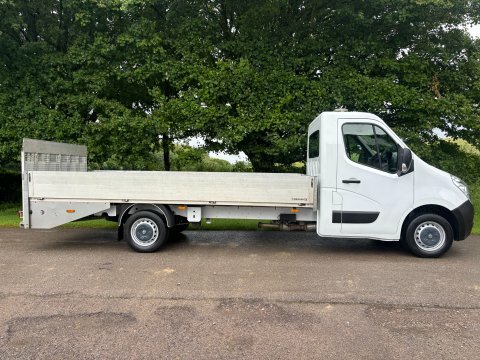 Vauxhall Movano Mpv White #7