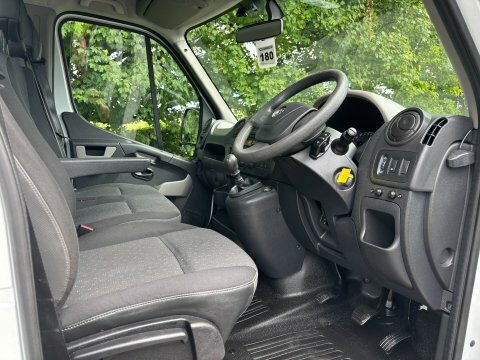 Vauxhall Movano Other White #12