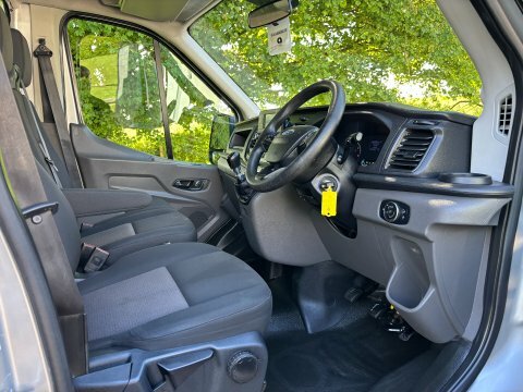 Ford Transit Custom Custom 2.0 Ecoblue 170Ps Low Roof Trail Van Black #13