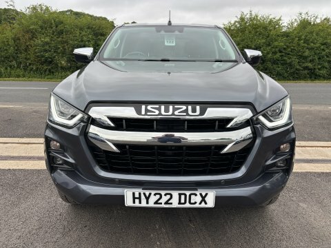 Isuzu D-Max Pickup Red #9
