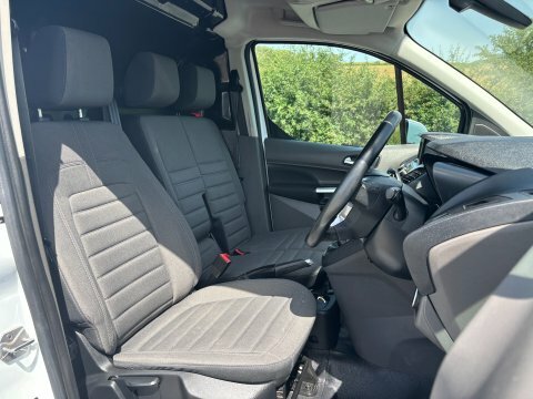 Ford Transit Connect 240 L2 Limited White #4