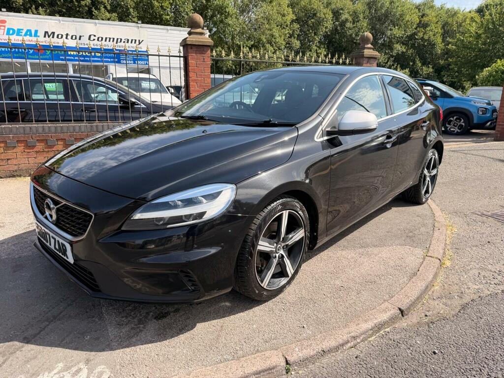 Volvo V40 2.0 T2 R-design Nav Plus Euro 6 Ss Black #4