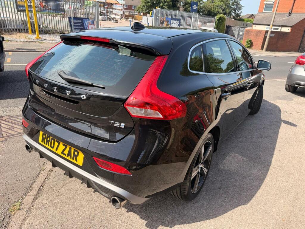 Volvo V40 2.0 T2 R-design Nav Plus Euro 6 Ss Black #6