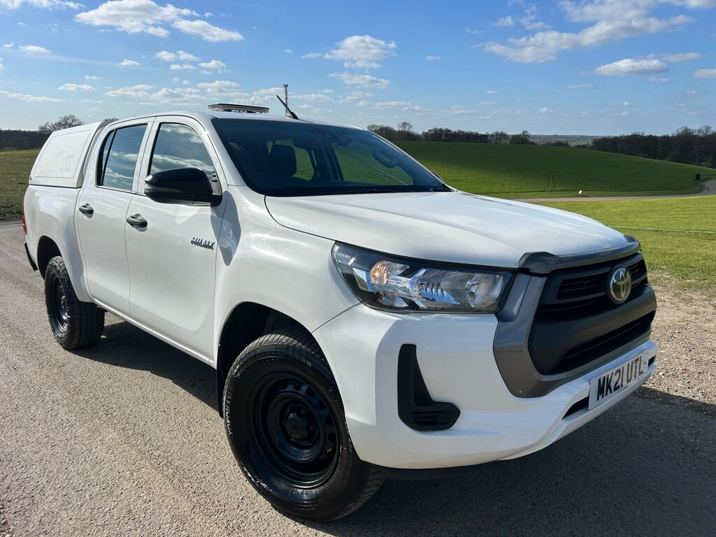Toyota HILUX Active 4Wd D-4d Dcb MK21UTL White #3