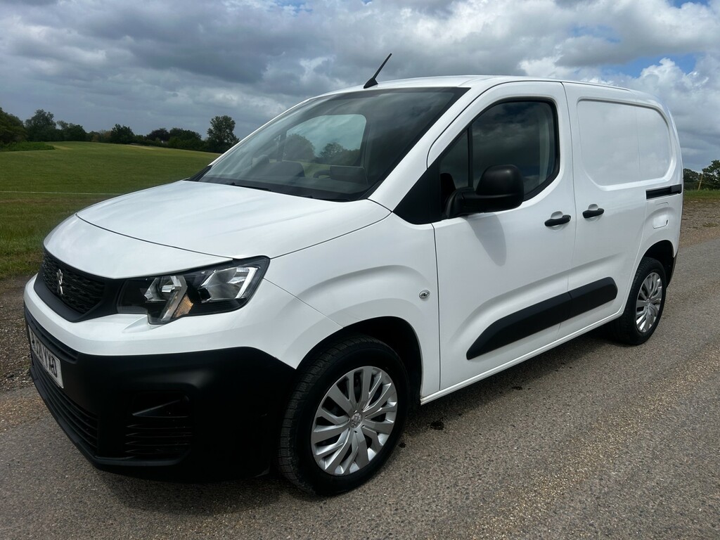 Peugeot Partner Bluehdi Professional L1 RJ21YXD White #2