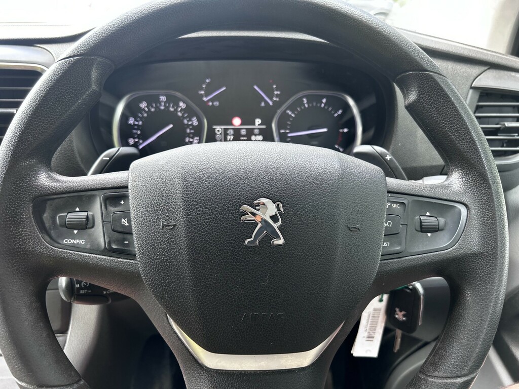 Peugeot Expert Diesel White #25
