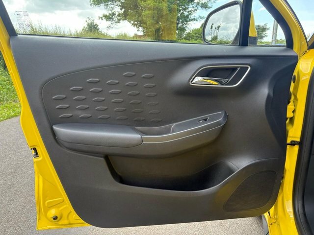 MG MG3 1.5 Vti-tech Excite Black #40