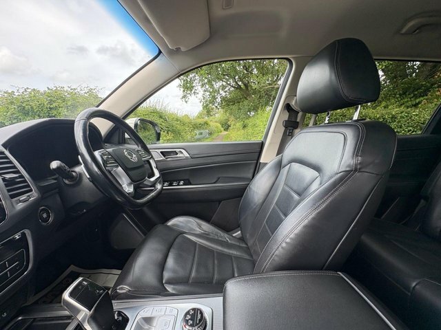 SsangYong Rexton Ultimate Grey #13