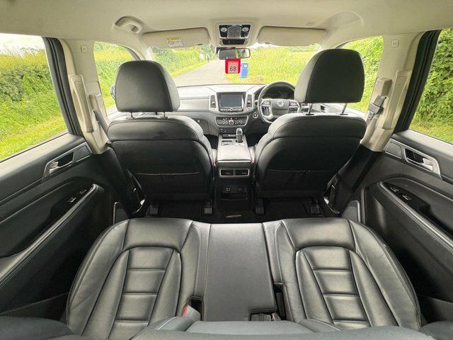 SsangYong Rexton Ultimate Grey #36