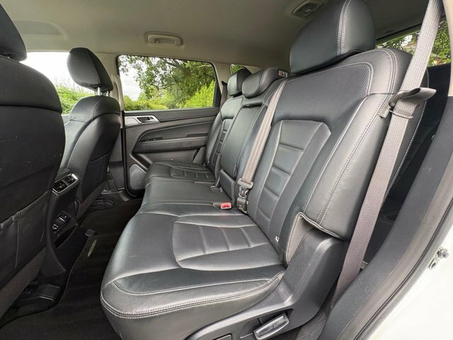 SsangYong Rexton Ultimate Grey #38