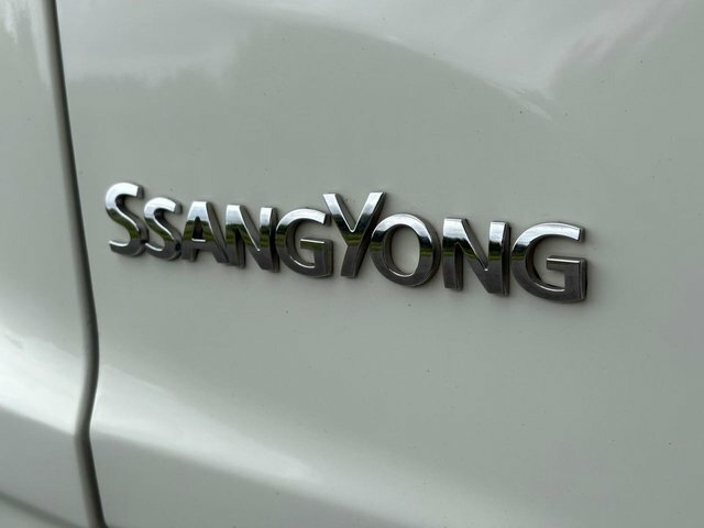 SsangYong Rexton Ultimate Grey #44