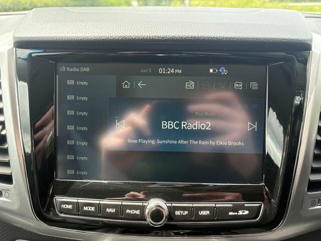 SsangYong Rexton Ultimate Grey #26