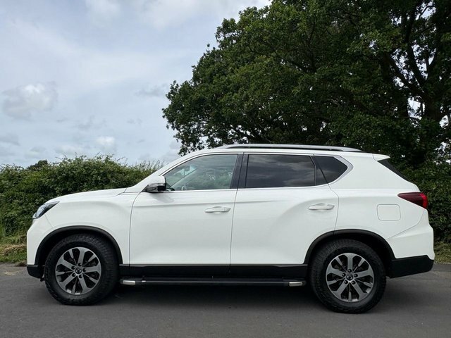 SsangYong Rexton 2022 2.2D Ultimate Suv T-tronic 4Wd Eur White #4