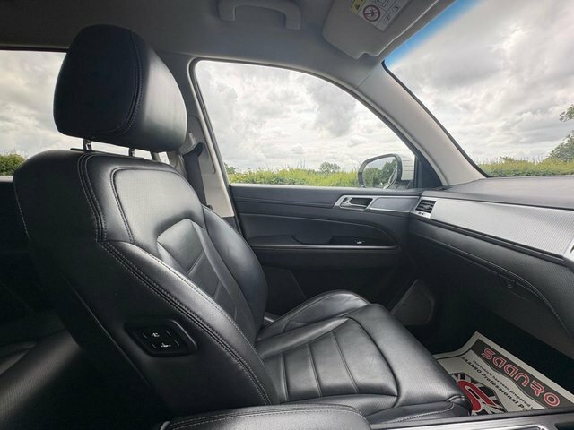 SsangYong Rexton Ultimate Grey #12