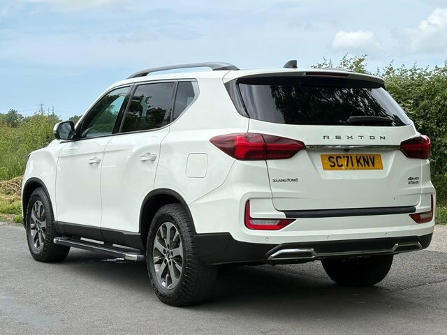 SsangYong Rexton 2022 2.2D Ultimate Suv T-tronic 4Wd Eur White #6