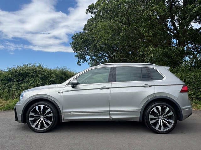 Volkswagen Tiguan 2019 2.0 Tdi R-line Suv 4Motion ND19EYA Silver #5