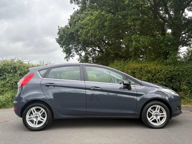 Ford Fiesta 2013 1.5 Tdci Zetec Hatchback Eu DY63OGV Grey #5