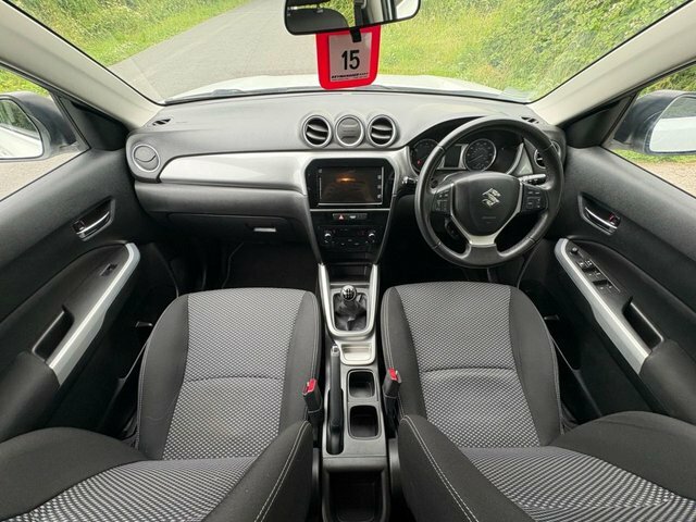 Suzuki Vitara 1.6 Sz-t Allgrip White #10