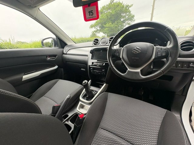 Suzuki Vitara 1.6 Sz-t Allgrip White #14