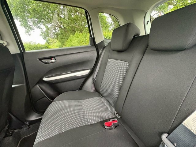 Suzuki Vitara 1.6 Sz-t Allgrip White #36