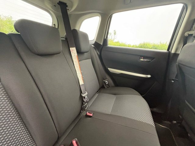 Suzuki Vitara 1.6 Sz-t Allgrip White #35