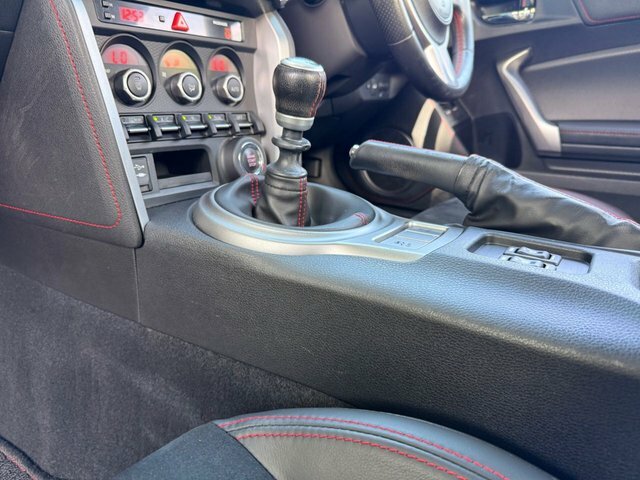 Toyota GT86 2.0 D-4s 197 Bhp Black #27