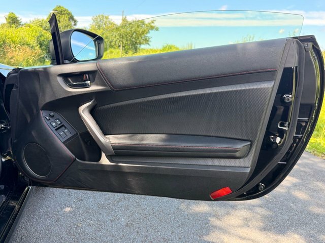 Toyota GT86 2.0 D-4s 197 Bhp Black #43