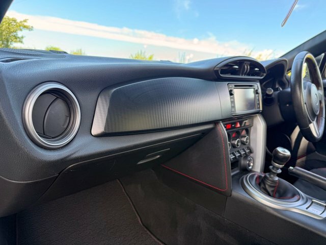 Toyota GT86 2.0 D-4s 197 Bhp Black #19