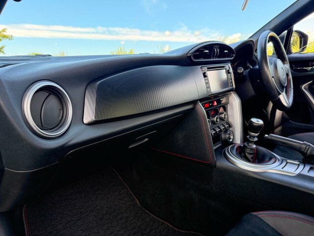 Toyota GT86 2.0 D-4s 197 Bhp Black #21