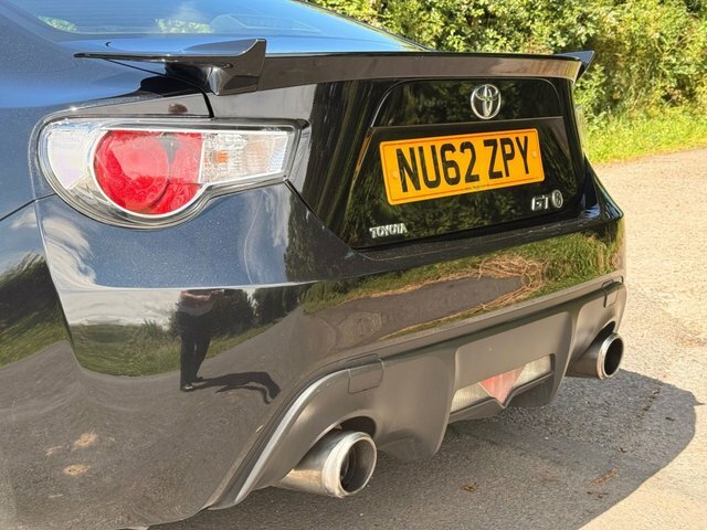 Toyota GT86 2.0 D-4s 197 Bhp Black #38