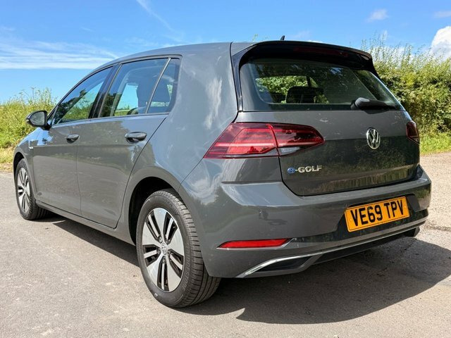 Volkswagen e-Golf 8 R-line 2.0 Tdi 150Ps 7-Speed Dsg White #52