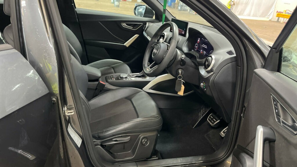 Audi Q2 S Line 35 Tfsi #3