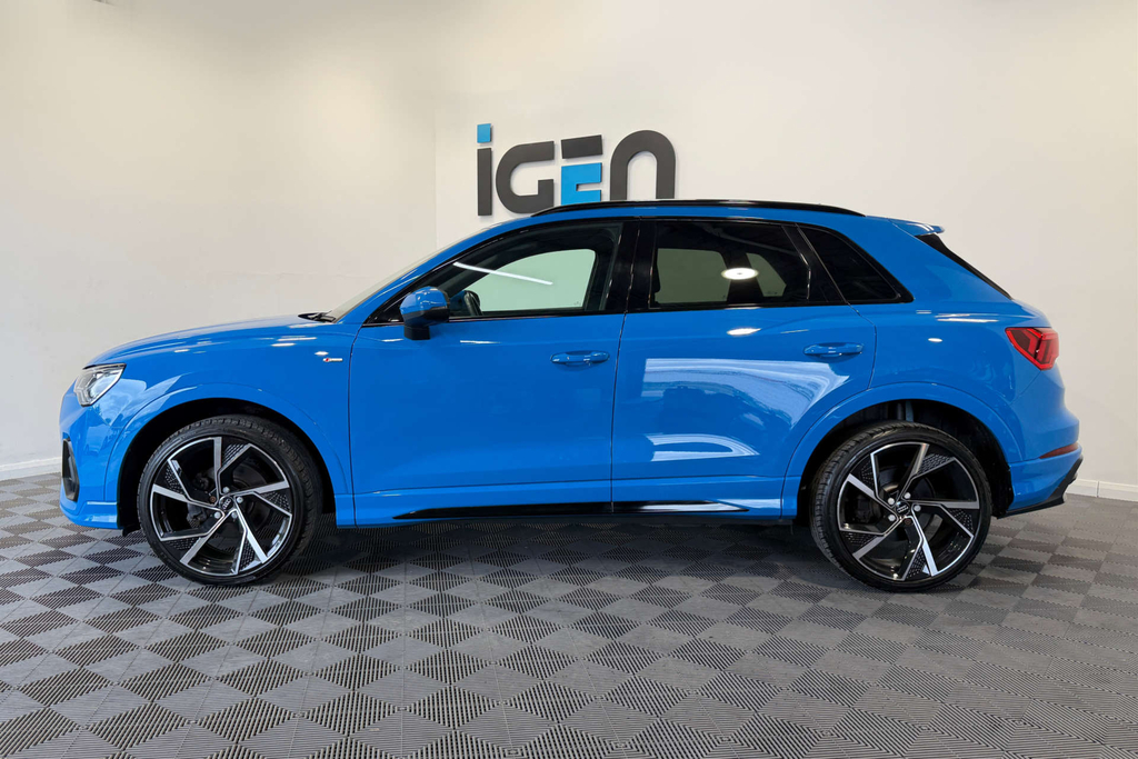 Audi Q3 S Line 35 Tdi Quattro 4Wd AVZ5377 #3