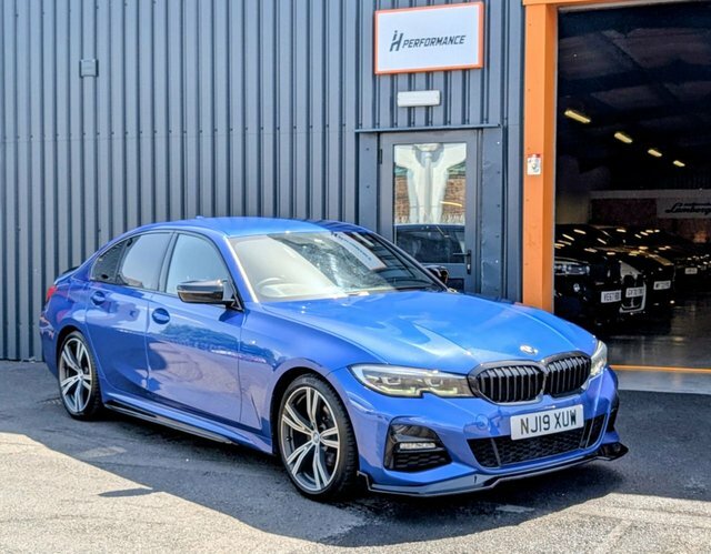 BMW 3 Series 2.0 320I M Sport Saloon Euro 6 S NJ19XUW Blue #3