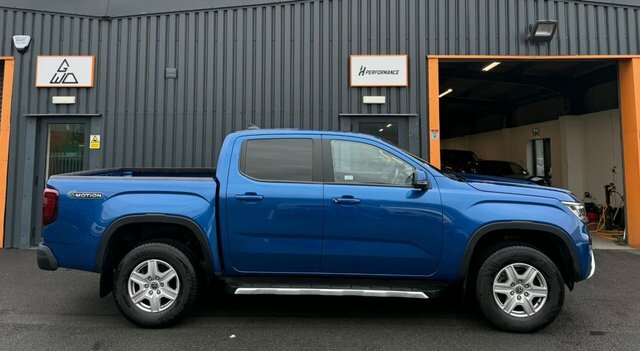 Volkswagen Amarok 2.0 Tdi Life Pickup Double Cab 4Mo Blue #6
