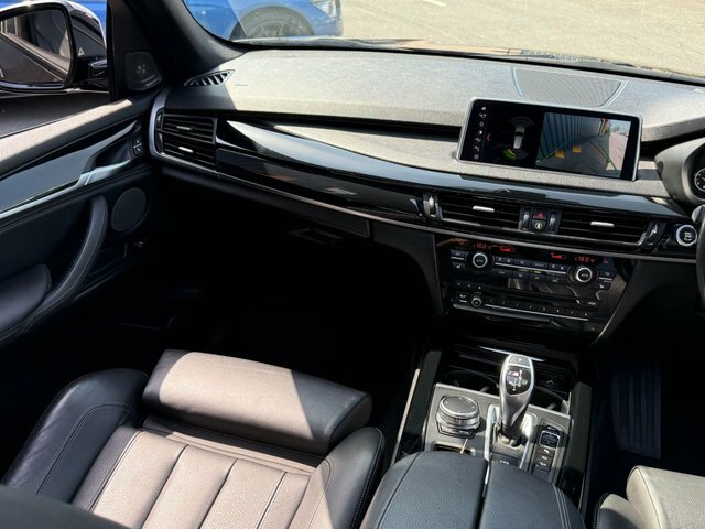 BMW X5 M50d Black #17