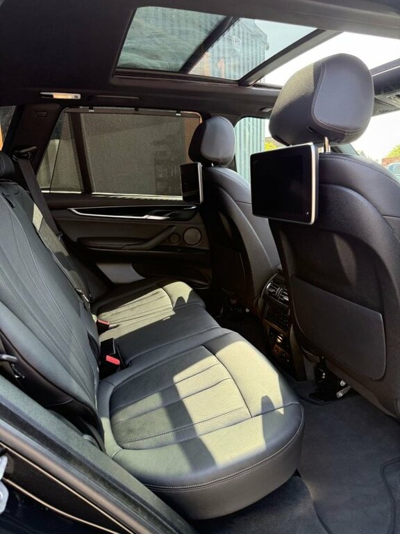 BMW X5 M50d Black #12