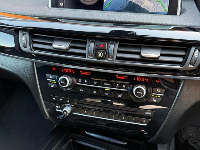 BMW X5 M50d Black #18