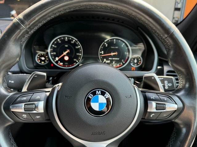 BMW X5 M50d Black #23