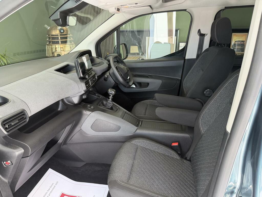 Peugeot Rifter 2024 Wheelchair Adapted Mpv Just 1 748 Miles Carr Blue #4