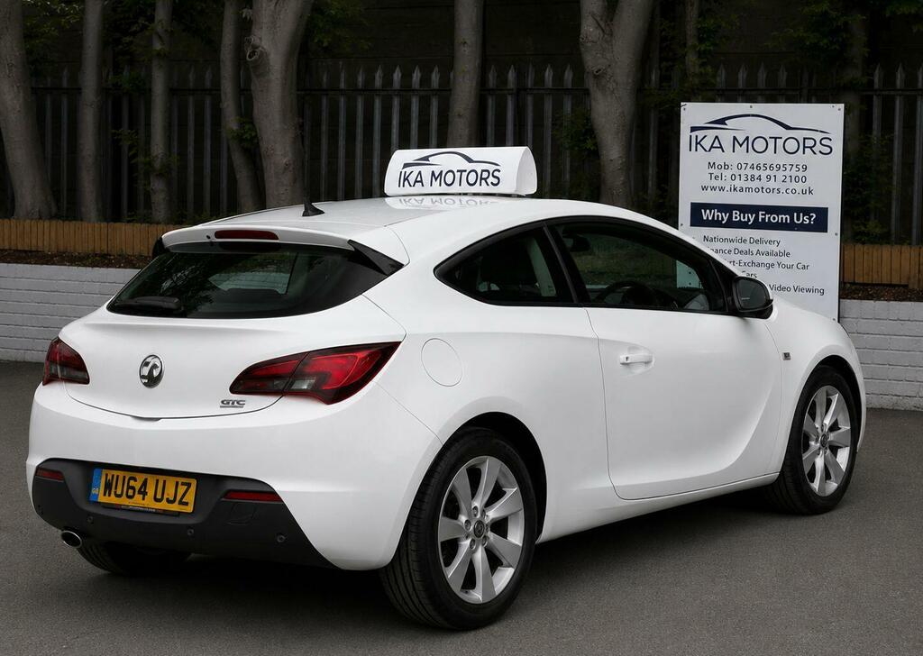 Vauxhall Astra GTC 2.0Cdti Sport Euro 5 White #4
