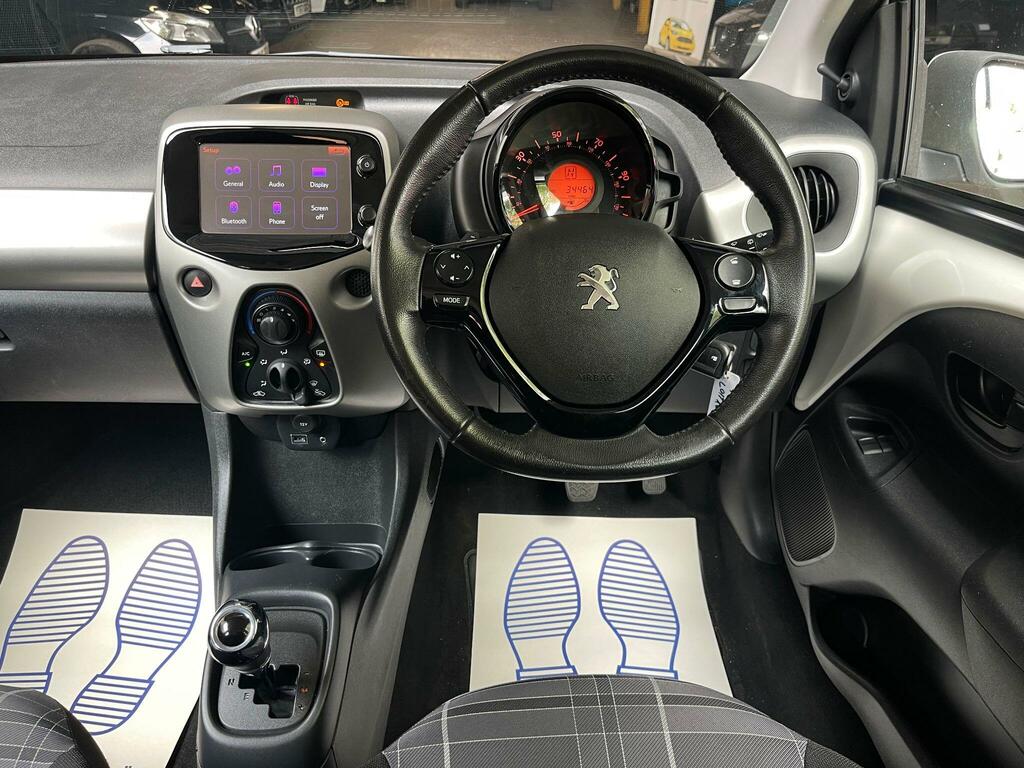 Peugeot 108 Active White #3