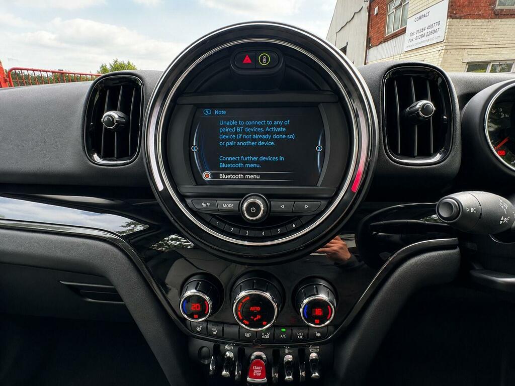 Mini Countryman 2.0 Cooper D Green #18