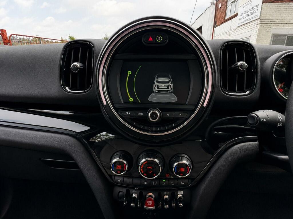 Mini Countryman 2.0 Cooper D Green #13