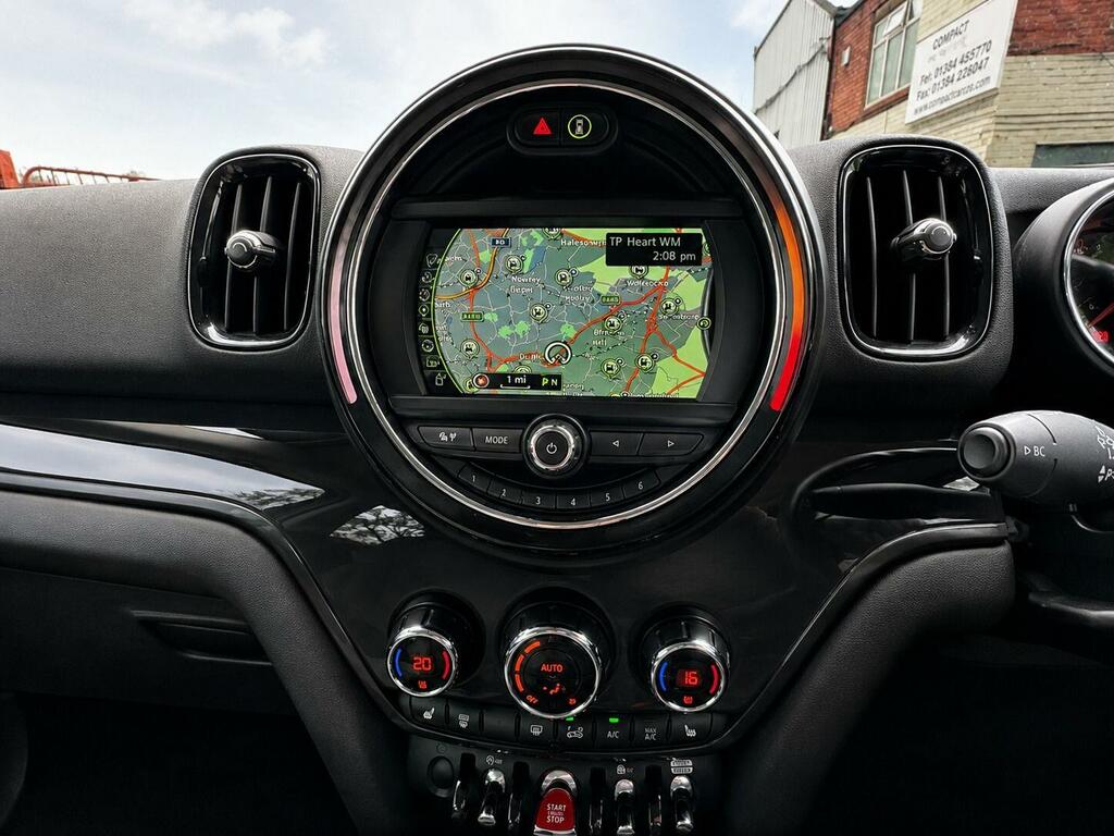 Mini Countryman 2.0 Cooper D Green #7