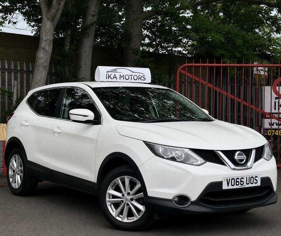 Nissan Qashqai Acenta White