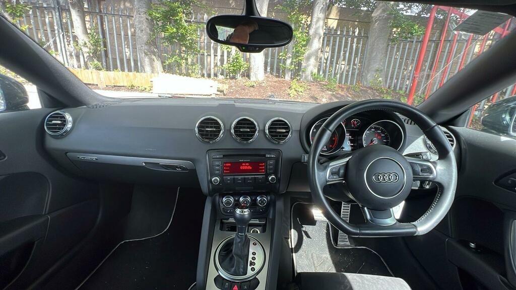 Audi TT Sport Black #3