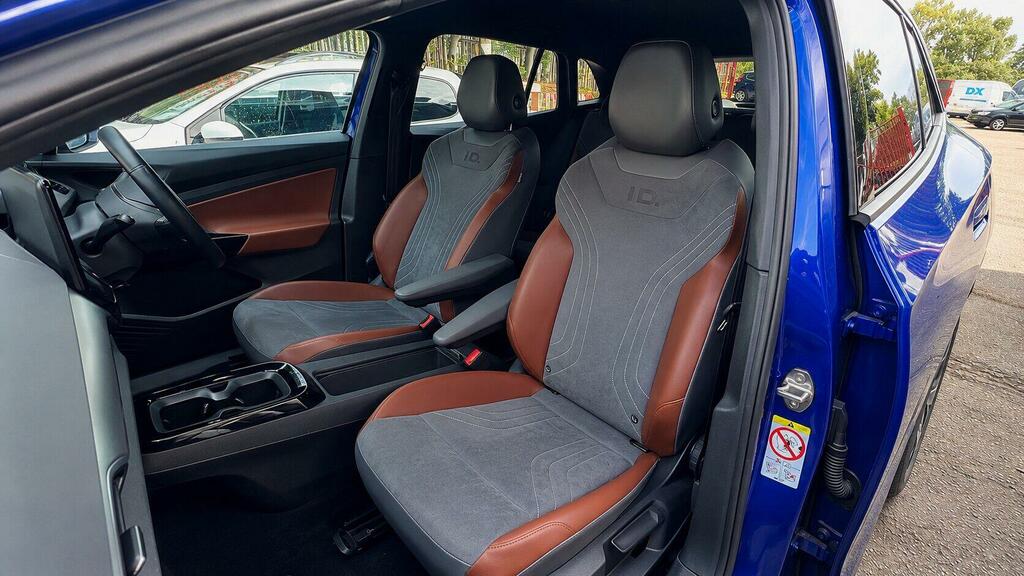 Volkswagen ID.4 Max Grey #17